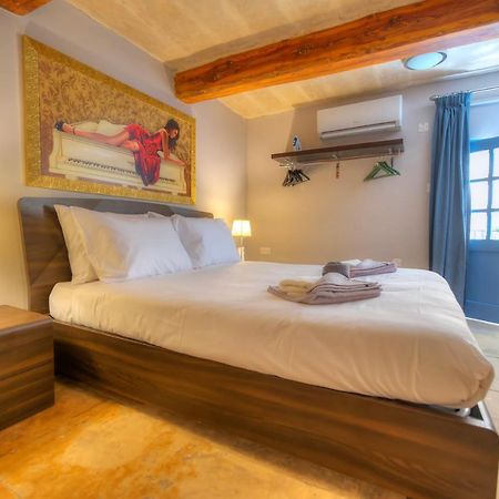 Romantic And Historical Maisonette In The Center Of Valletta Mbal1-1 Bagian luar foto