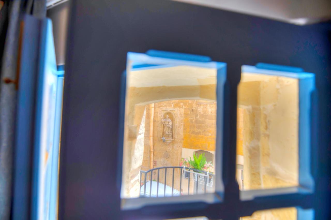 Romantic And Historical Maisonette In The Center Of Valletta Mbal1-1 Bagian luar foto